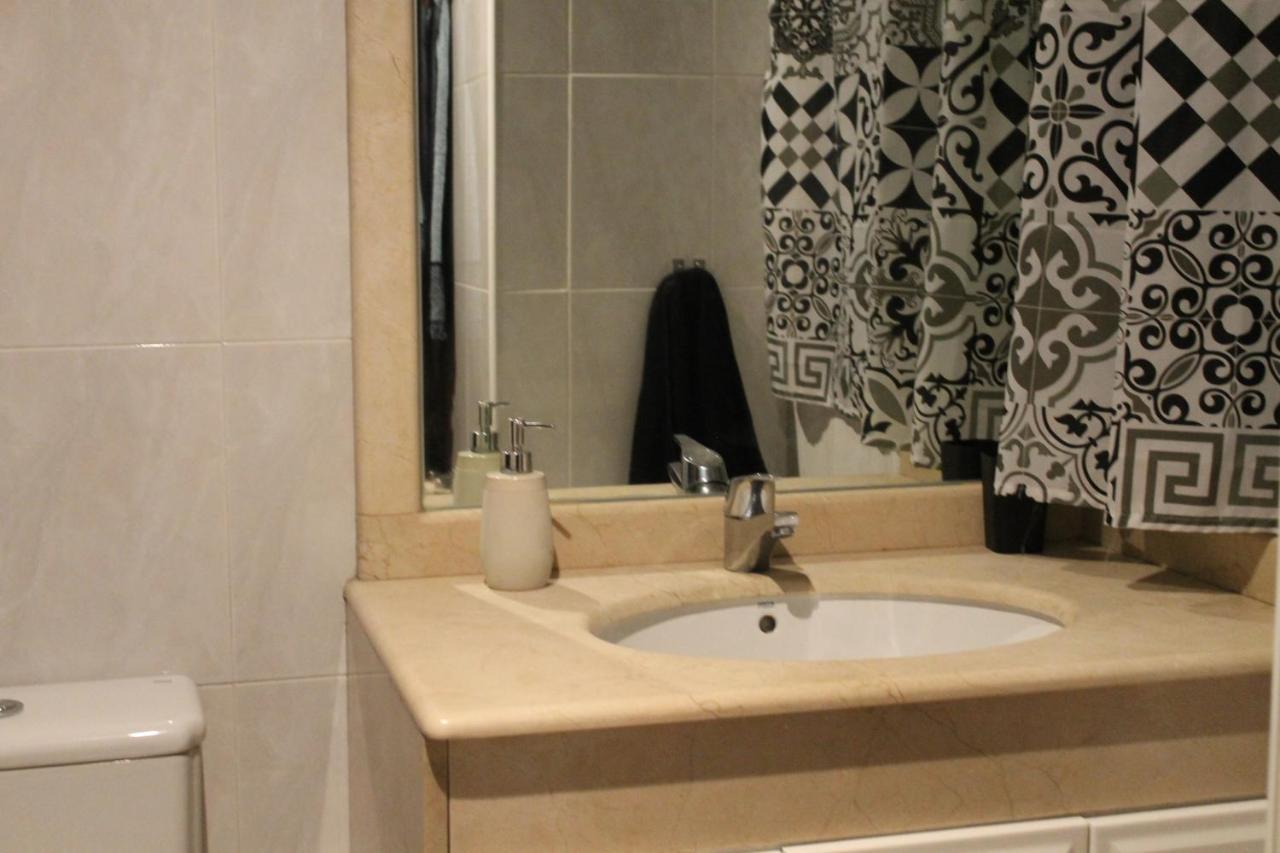 Duplex Amplio,Parking Wifi, 2 Terrazas, Bien Conectado Con Playas, Zona Segura Apartamento Vigo Exterior foto