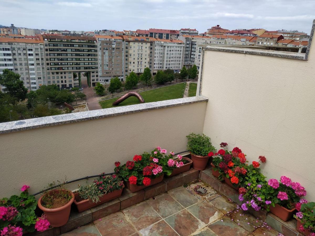 Duplex Amplio,Parking Wifi, 2 Terrazas, Bien Conectado Con Playas, Zona Segura Apartamento Vigo Exterior foto
